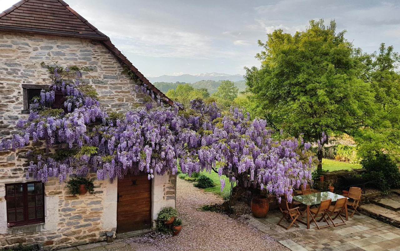 Chambres d'Hôtes Secret Pyrenées Lasseube Exterior foto